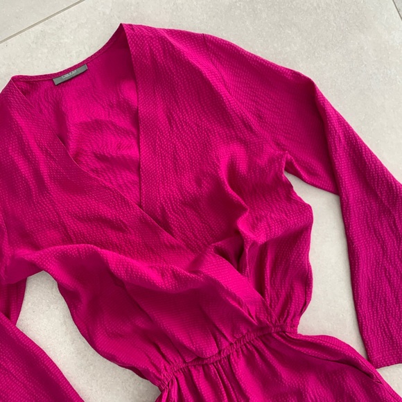 FUSCHIA PINK ROMPER - Picture 2 of 8